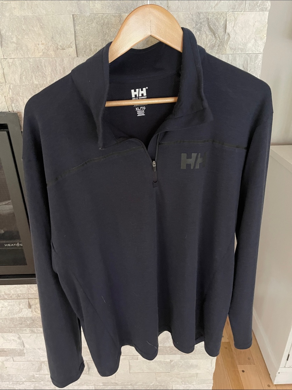 Helly Hansen Men's Navy Quarter-Zip Pullover